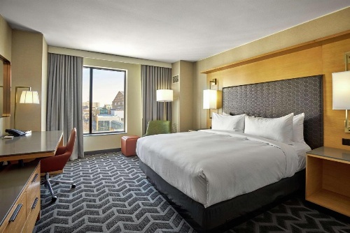 Hilton Des Moines Downtown image 13